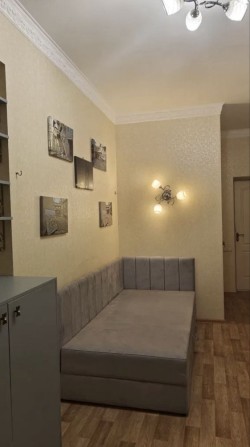 СДАМ 3-ком квартира в самом ЦЕНТРЕ города, рядом ГОРСАД - фото 1