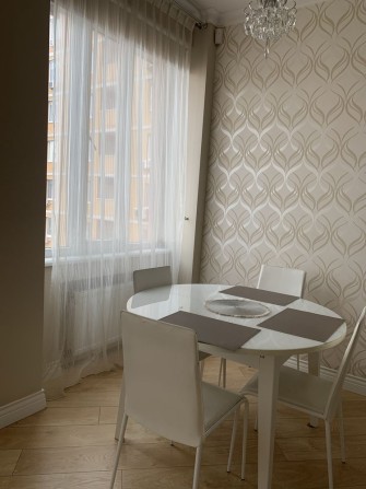 Здам  2ох кімнатну квартиру в центрі - фото 1