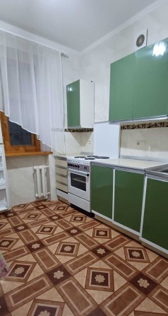 Сдам 2-х ком. квартиру в кирпичном доме на ТАИРОВА - фото 1