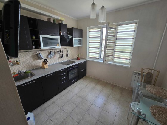 Троещина Деснянский Бальзака Радужный