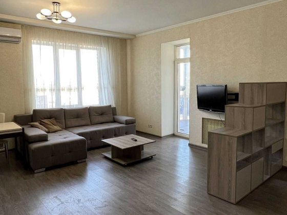 Оренда 2к квартири на вул. Ливарна 2 Днепр