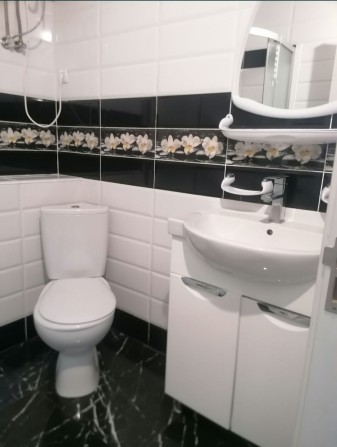 Сдам на  Бочарова /Сахарова - фото 1