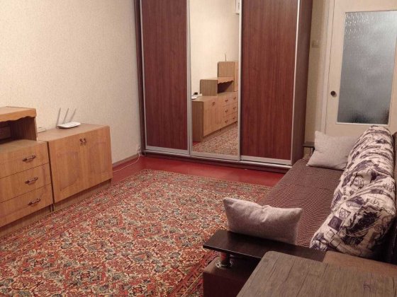 Здається 1 квартира метро Харьківська Киев