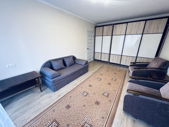 Аренда 1к квартиры жм Тополь 3 дом 30 Днепр