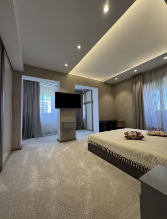 Аренда 3 к квартиры ЖК Олимп, Подз паркинг, Научная, Культуры - фото 1