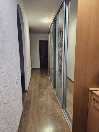 Сдаю классную 3-х комнатную квартиру на Северном. - фото 1