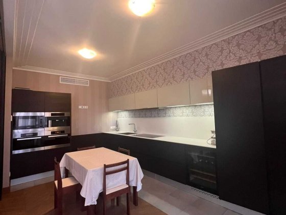 Без %! 3-к (135 м2) квартира в ЖК 'Diplomat Hall', вулиця Жилянська 59