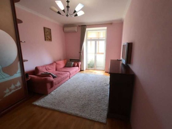 Оренда 2-к квартири на вул. Нагірна