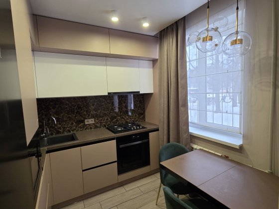 12000!2к.кв с ремонтом! Новые Дома,метро-5 минут пешком! Без ан Харьков