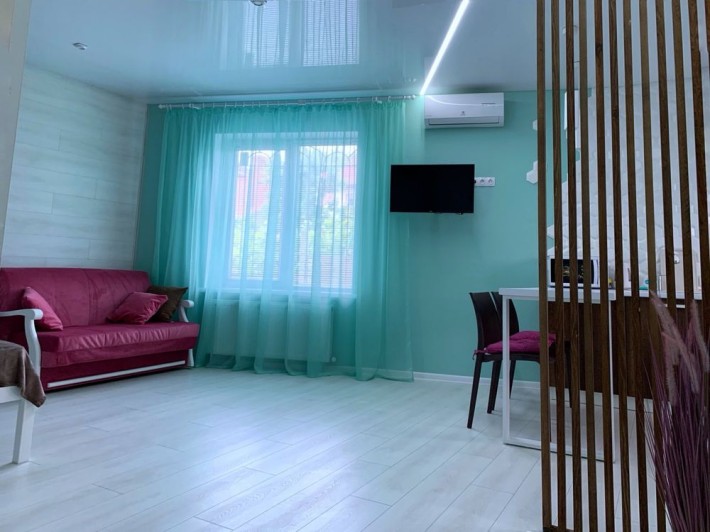 Сдам квартиру-студию в частном доме Крыжановка долгосрочно - фото 1