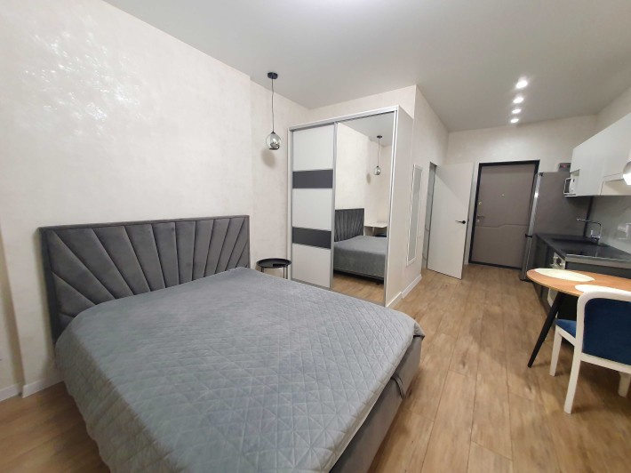 СДАМ Долгосрочно. ЦЕНТР. ЖК "Апарт Роял". Новый дом. С ТЕРРАСОЙ - фото 1