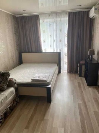 Здається в оренду 1-кімнатна квартира по вул. Хвильового - фото 1