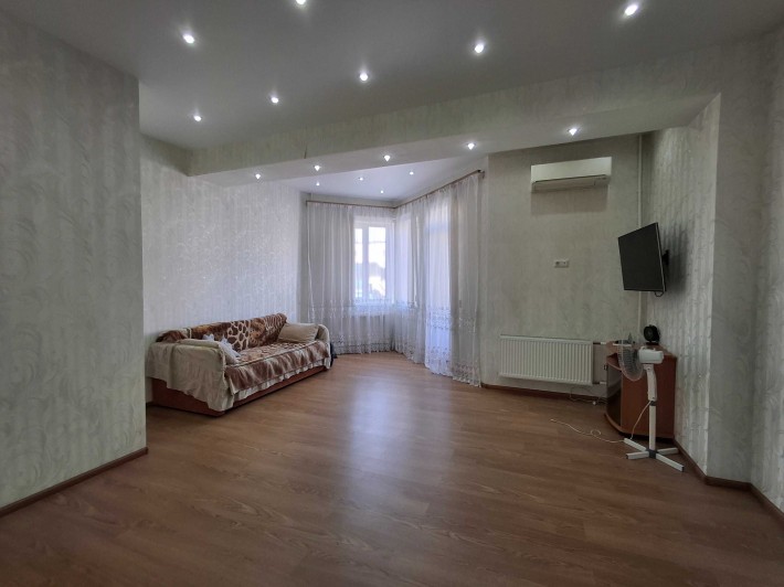 Сдам 1 комнатную квартиру на Среднефонтанской дороге - фото 1