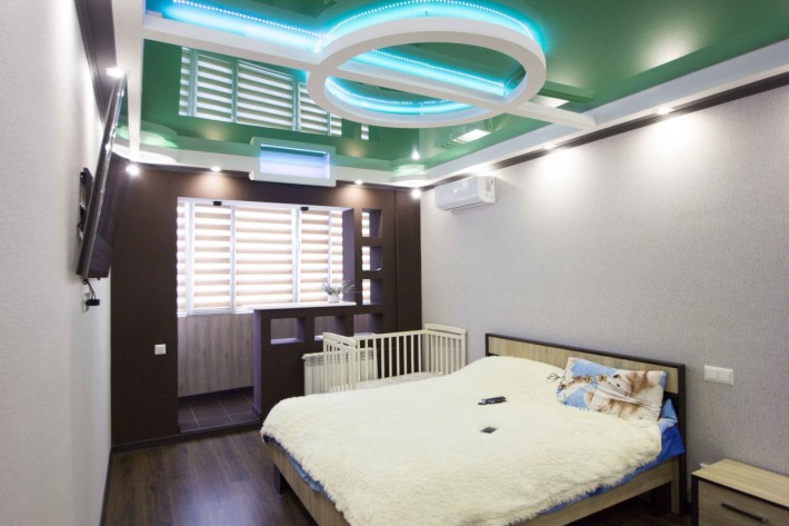 Сдам на Таирова 2шку 10000грн. - фото 1