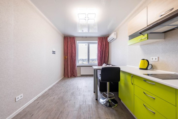 От Хозяина квартира-студия в ЖК Воробьевы горы на полях, метро - фото 1