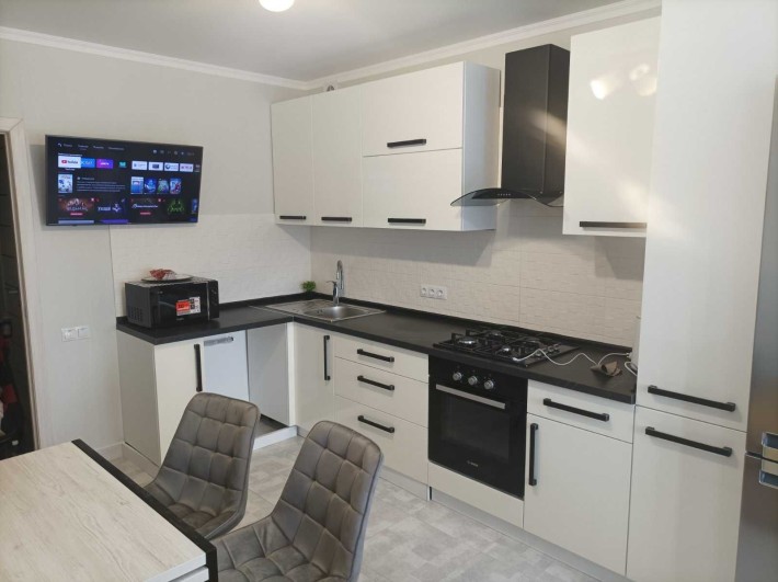 Сдам современную 1к кв ЖК Набережный квартал - фото 1