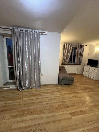 Актуально на 2  апреля  Сдам   1 ккв . Центр-10 мин машиной - фото 1