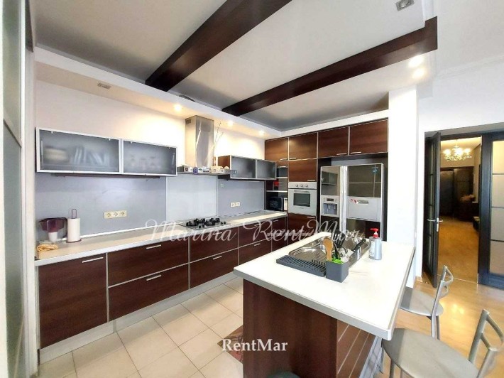 4 комн кв 160 м пер Чайковского 2 балкона 2 с/у Видео в ссылке - фото 1