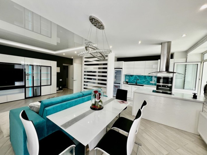 Оренда 4-х кімнатної квартири в ЖК РІВʼЄРА‼️ - фото 1