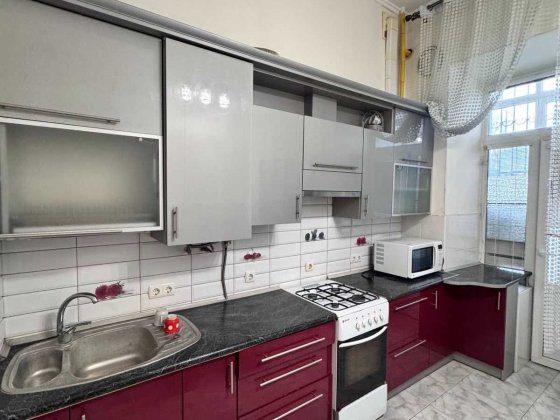 Оренда 3-кім. квартири вул. Мечнікова, Новобудова