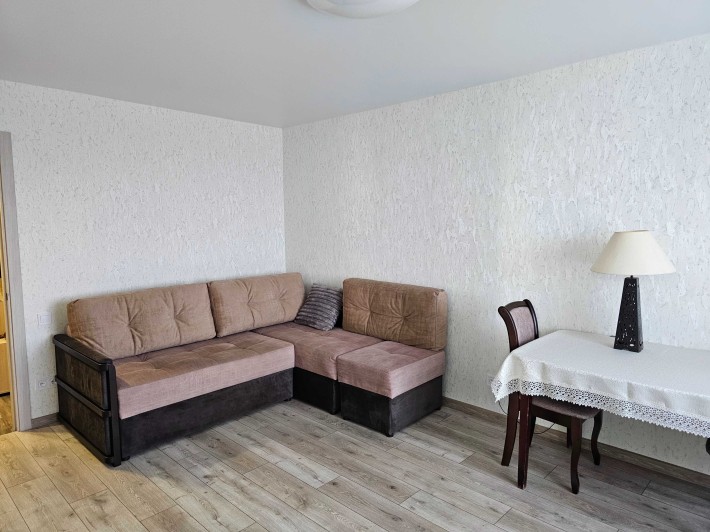 Аренда Тороль 3 1 ком  Первая сдача после рем - фото 1