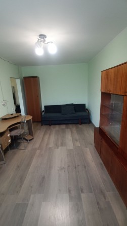 Сдам чистенькую 1 комнатную квартиру метро Холодная гора - фото 1