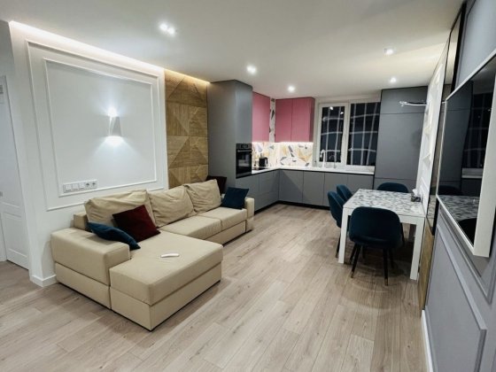 3 квартира ЖК зерновой новострой Одесская , проспект Гагарина Харків