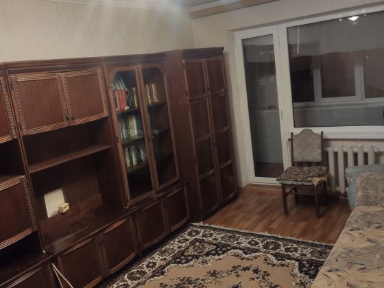 Небесної сотні 77 квартира 37кввадоатниз метра Одеса