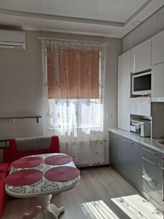 Сдам квартиру в ЖК Оливия - фото 1