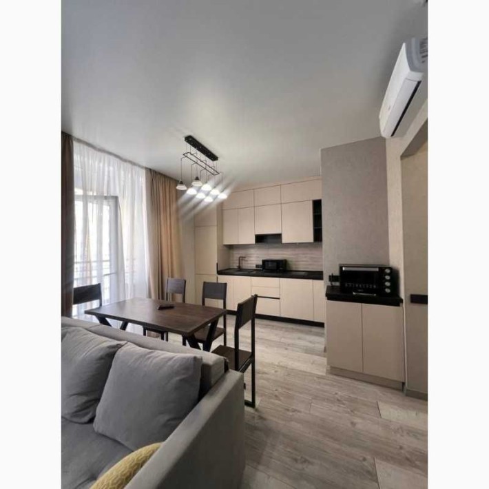 Здам  вперше  квартиру в Центрі в Новобудові - фото 1