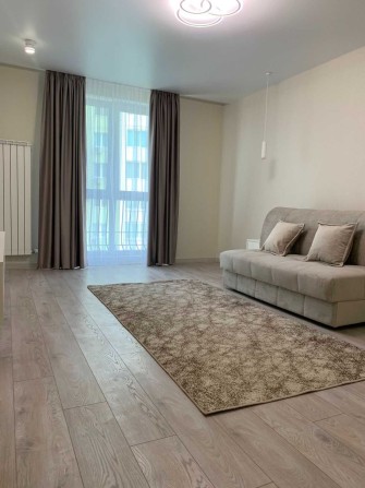 Сдам 1ком. квартиру с ремонтом в ЖК Рогатинская Левада. - фото 1