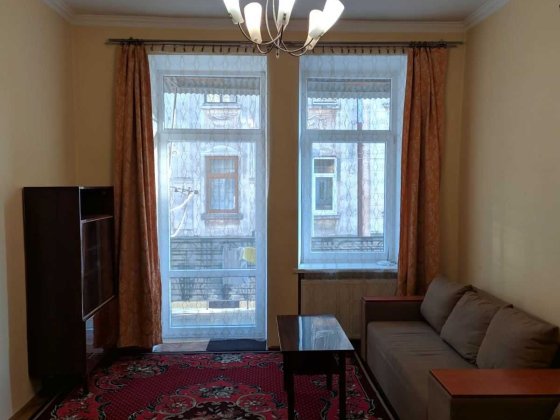 ЛЬВІВ. ВУЛ. КРЕХІВСЬКА 8 , довготривала оренда від власника Львів