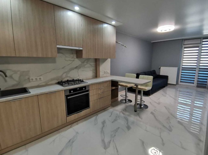 Довготривала оренда квартири в новобудові на вул. Зелена, ЖК "Авалон" - фото 1