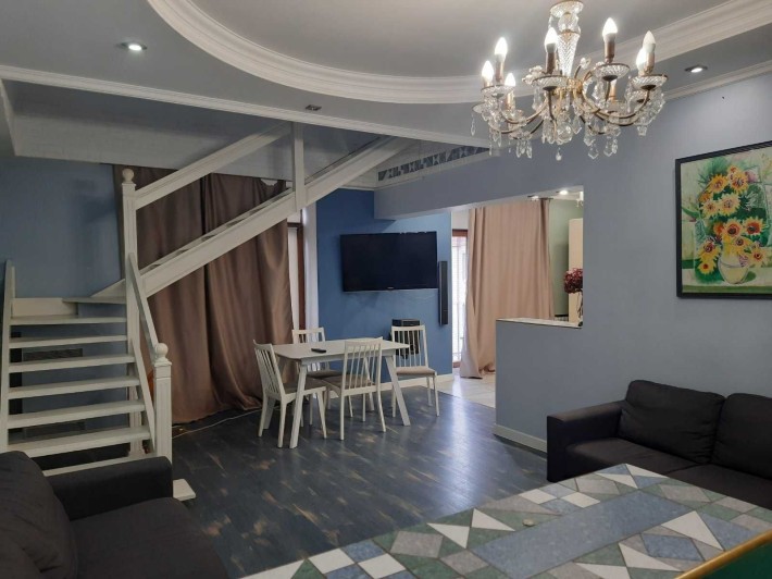 Сдам 5 ком.квартиру в центре Харькова. Дом со шпилем. - фото 1