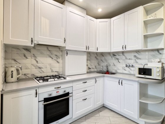 Світла і затишна. ЖК Петрівський квартал. Святопетрівське Софиевская Борщаговка