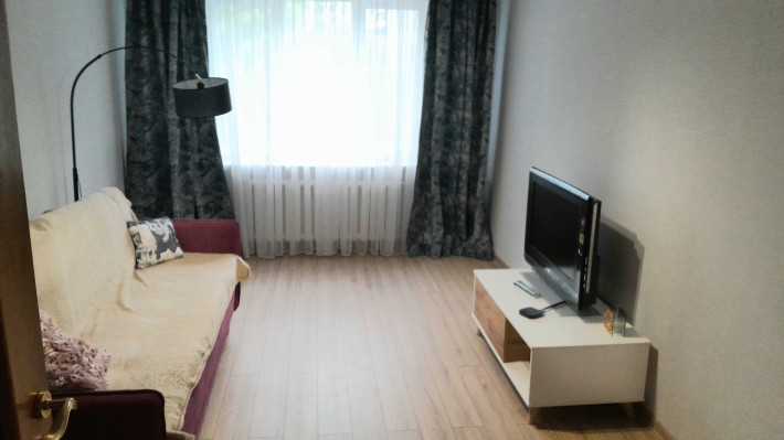 Сдаю 3х комнатную квартиру Королева, угол Архитекторской. - фото 1