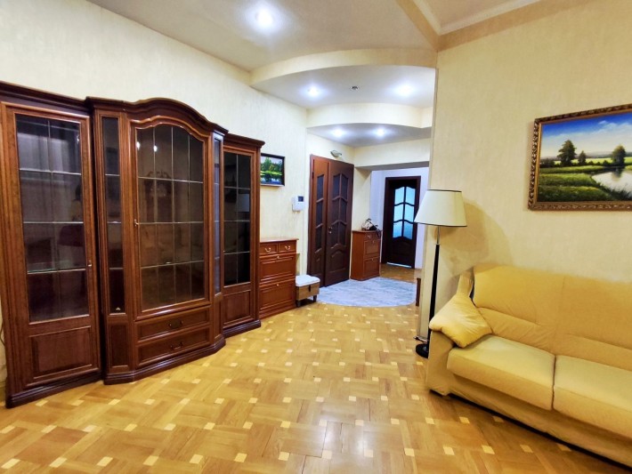 Сдам 4-х комнатную Центр, Алчевских , Сковороды , бывш Пушкинская . - фото 1