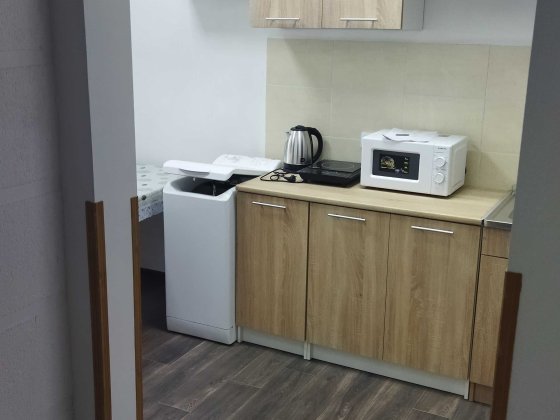 1-кім.кв-ра біля центру Б.Хмельницького(р-н Підзамче) з ремонтомВільна Львов