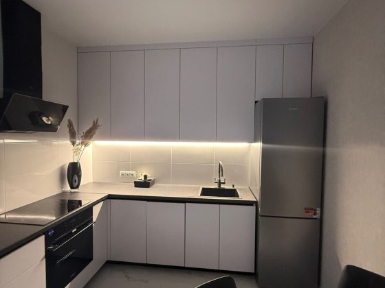 Аренда . Кадор Сити . Краснова . 61 Жемчужина . Вид на ипподром . Одесса