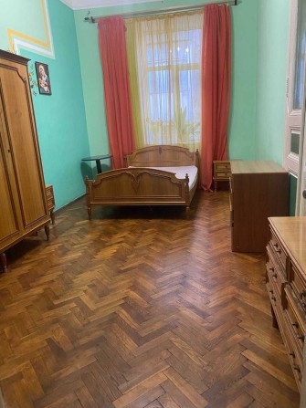 Оренда 2 кім квартири по вул. Леонтовича - фото 1