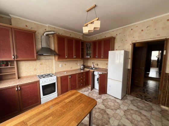 Орееда 1 кім.кв.вул.Манастирського Львов