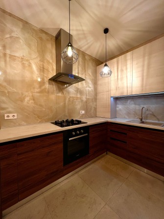 Без %  1комн ЖК ГРАФ Азарова Сдача Собственник Без комиссии - фото 1