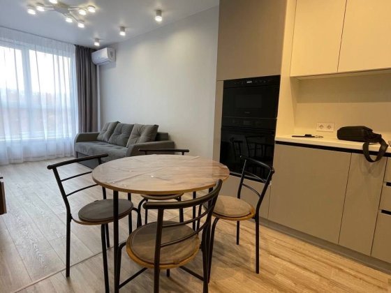 Оренда  квартири в новобудові  1кім. + кухня-вітальня вул. Мікльоша Львов