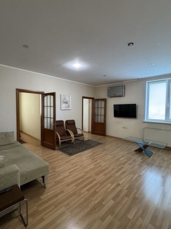 3-х комнатная квартира напротив парка Победы - фото 1