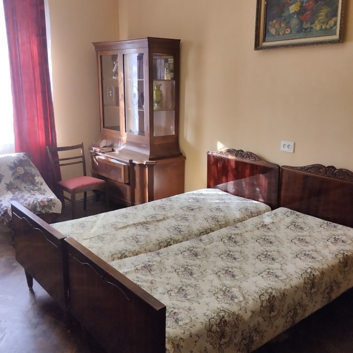 Центр ,стрийський ринок1кім.40м.-9000грн. - фото 1