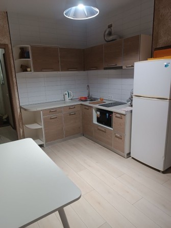 Сдам 1к квартиру в ЖК Макеевский - фото 1