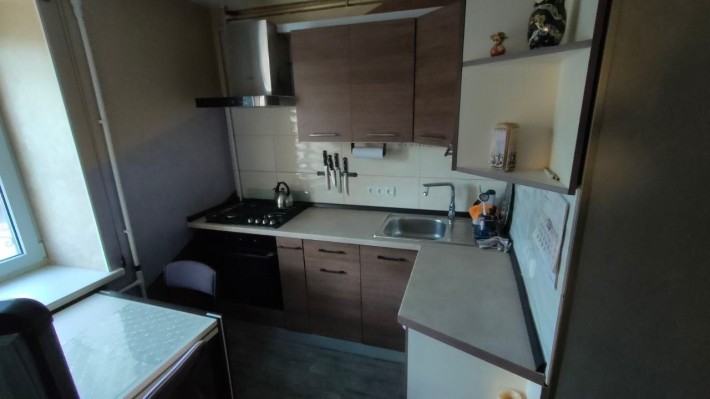 Сдам 2х комн квартиру м. Научная - фото 1