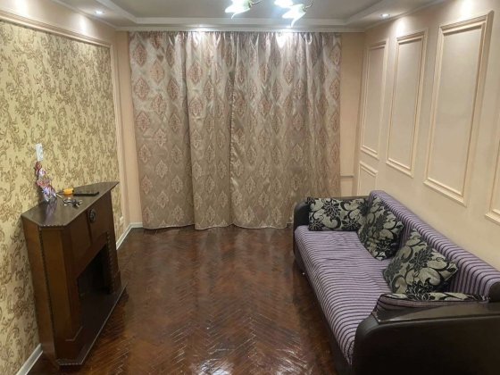 2 квартира проспект Гагарина 72, м спортивная и м Левада Харків