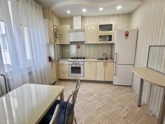 Сдам 1 комнатную квартиру на Бочарова. Газ. Одесса