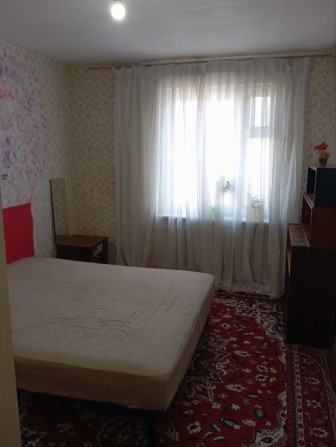 Сдам 3 ком. квартиру , ул. Жолио Кюри / Заболотного - фото 1